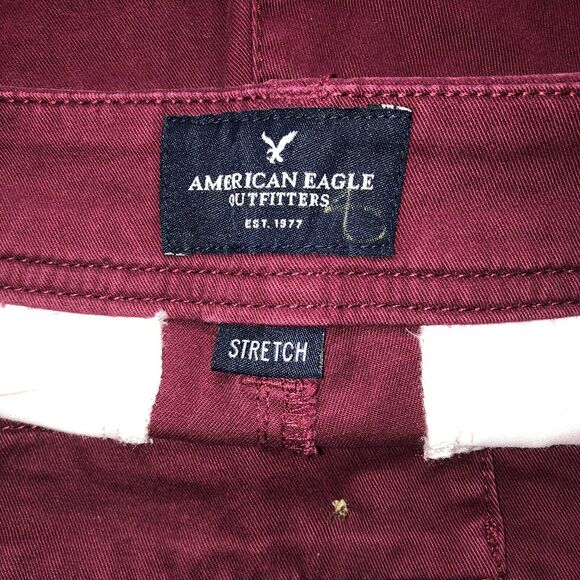 American Eagle Womens Shorts Size 0 Stretch Midi Shorts Low Rise Shorts Maroon - Picture 3 of 5